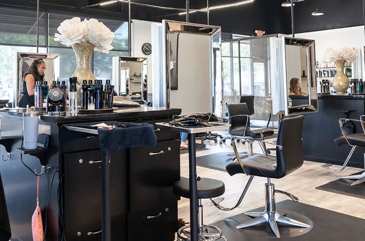 Salon Di Lusso